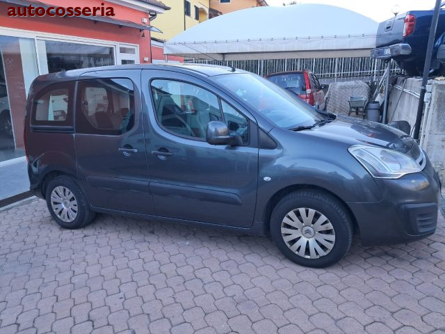 CITROEN Berlingo usata, con Gancio traino