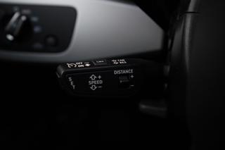 AUDI A4 usata, con Volante multifunzione