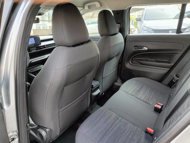 JEEP Avenger usata, con USB