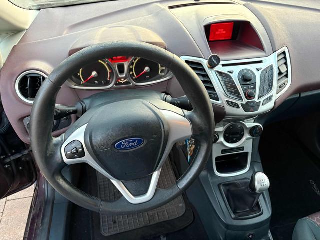 FORD Fiesta usata, con Boardcomputer