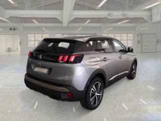 PEUGEOT 3008 usata, con Airbag