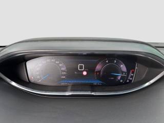 PEUGEOT 3008 usata 10