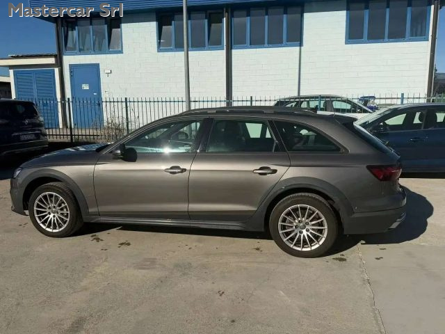 AUDI A4 allroad usata, con Autoradio