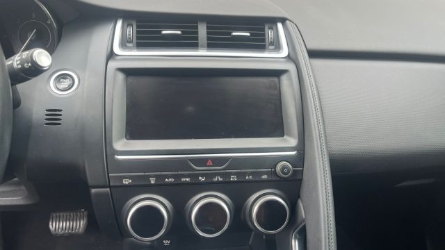 JAGUAR E-Pace usata, con Controllo trazione