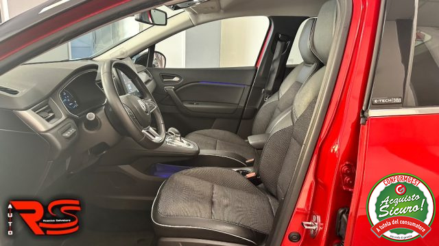 RENAULT Captur usata, con USB