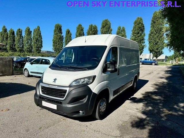 PEUGEOT Boxer usata, con ABS