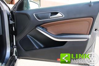 MERCEDES-BENZ A 200 usata, con Airbag testa