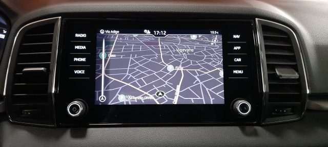 SKODA Karoq usata, con Sensore di luce