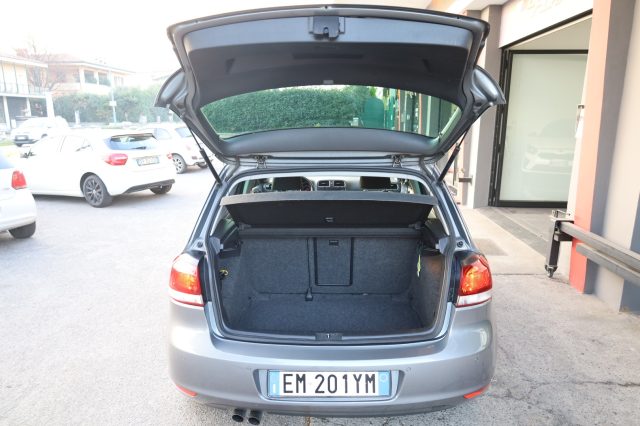 VOLKSWAGEN Golf usata, con Cronologia tagliandi