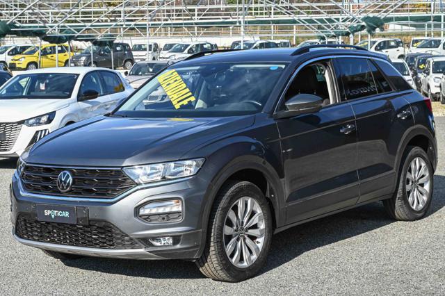VOLKSWAGEN T-Roc usata, con USB