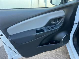 TOYOTA Yaris usata, con Controllo elettronico della corsia