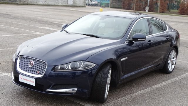 JAGUAR XF usata, con Airbag laterali