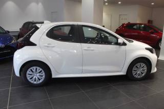 TOYOTA Yaris usata, con Bluetooth