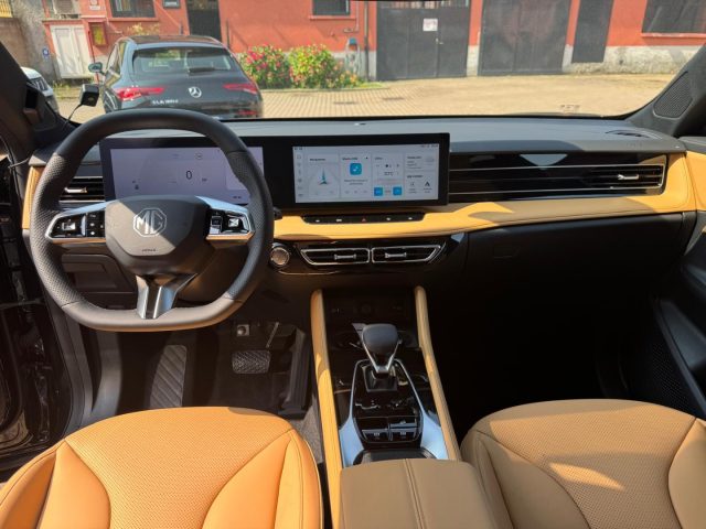 MG HS usata, con Autoradio