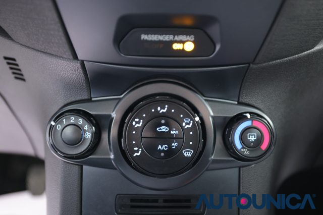 FORD Fiesta usata, con Airbag testa
