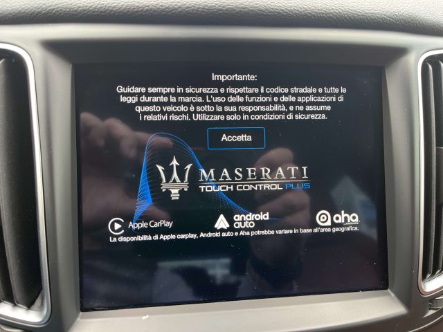 MASERATI Levante usata, con Volante in pelle