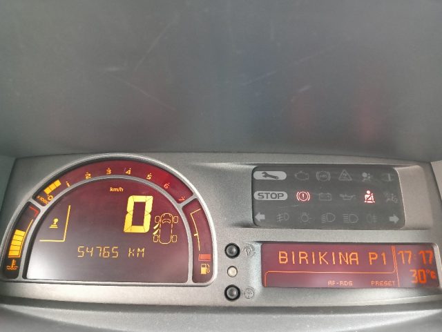 RENAULT Modus usata, con Autoradio