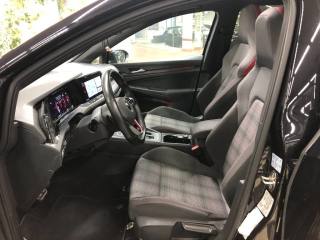 VOLKSWAGEN Golf usata, con Sistema di navigazione