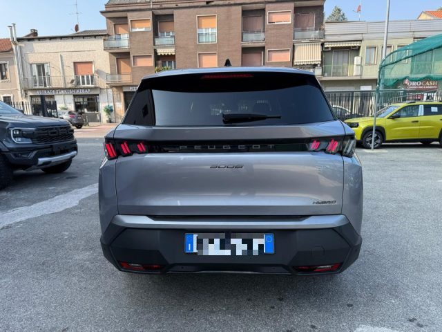 PEUGEOT 5008 usata, con Cerchi in lega