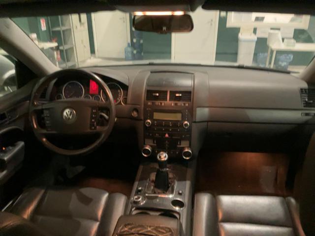 VOLKSWAGEN Touareg usata, con Fari Xenon