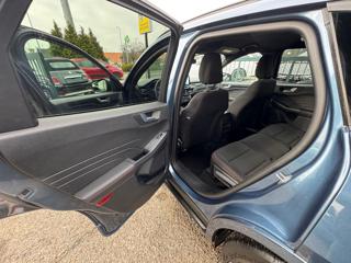 FORD Kuga usata, con Sensori di parcheggio posteriori