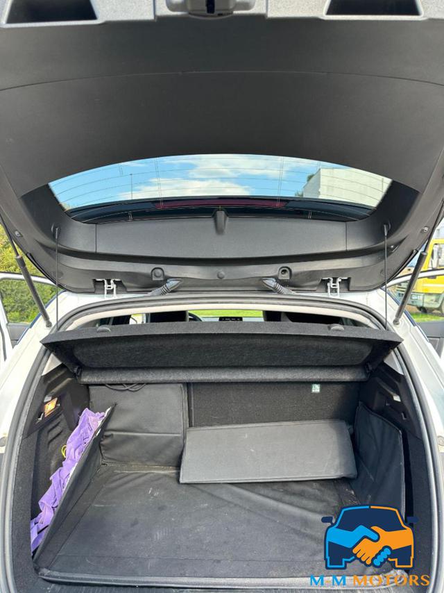 RENAULT Captur usata 22