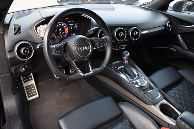 AUDI TT usata, con Boardcomputer