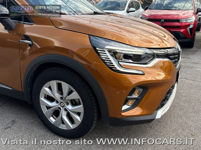 RENAULT Captur usata, con Controllo elettronico della corsia