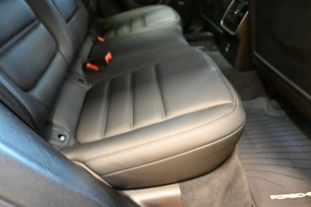PORSCHE Macan usata 167