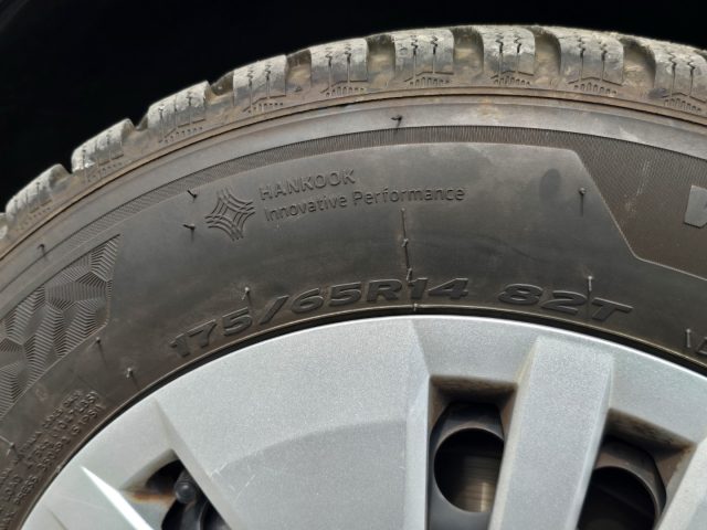 VOLKSWAGEN up! usata 59