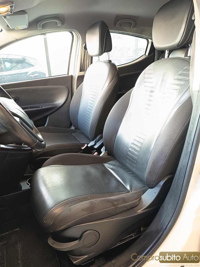 LANCIA Ypsilon usata 22