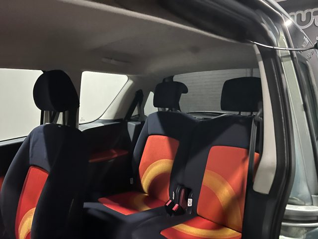 PEUGEOT 1007 usata, con Controllo automatico clima