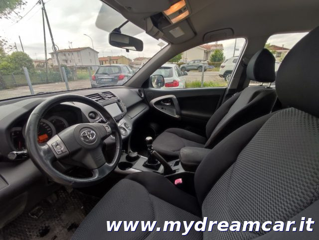 TOYOTA RAV 4 usata, con Chiusura centralizzata