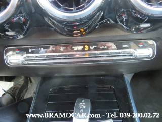MERCEDES-BENZ GLB 200 usata, con Vetri oscurati