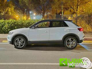 VOLKSWAGEN T-Roc usata, con Cerchi in lega
