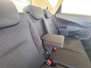 TOYOTA Verso-S usata, con Fendinebbia