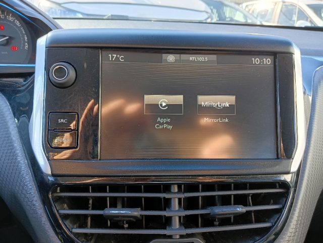 PEUGEOT 2008 usata, con Vetri oscurati