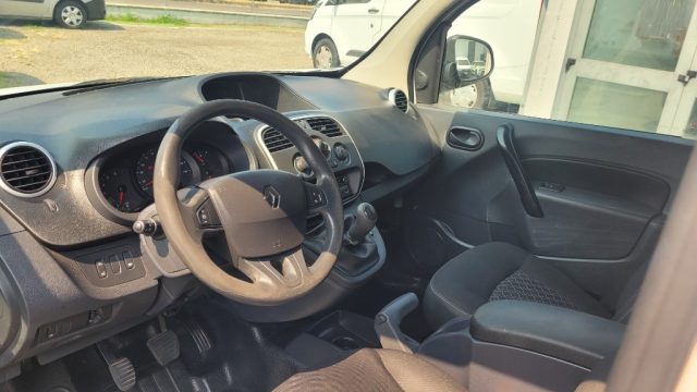 RENAULT Kangoo usata, con Specchietti laterali elettrici