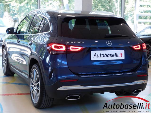 MERCEDES-BENZ GLA 220 usata, con Sistema di navigazione