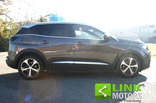 PEUGEOT 3008 usata, con Boardcomputer