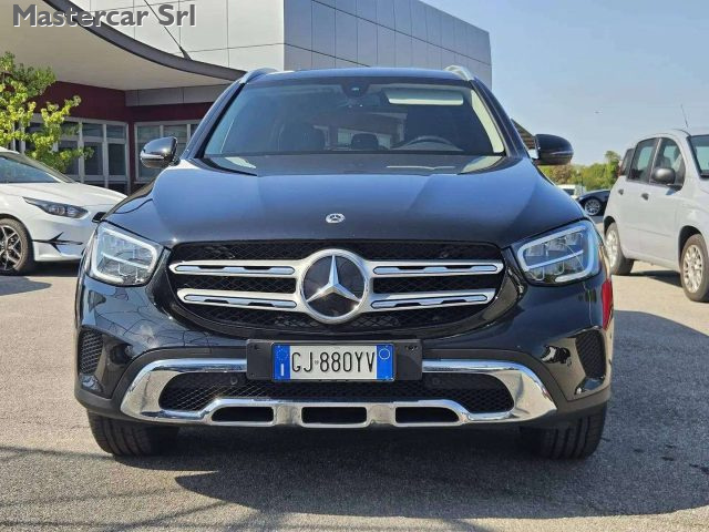 MERCEDES-BENZ GLC 300 usata, con Airbag laterali