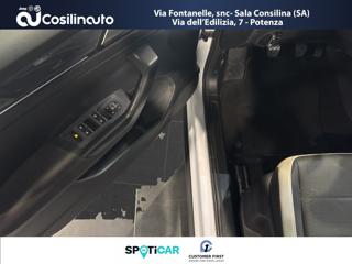 VOLKSWAGEN T-Roc usata, con Servosterzo