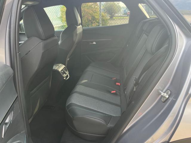 PEUGEOT 3008 usata, con Park Distance Control