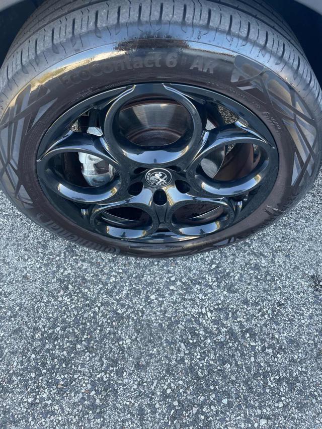 ALFA ROMEO Tonale usata, con Controllo automatico clima