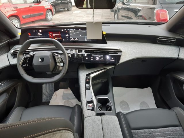 PEUGEOT 3008 usata, con Autoradio