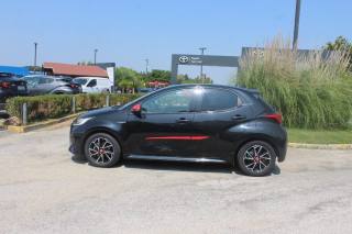 TOYOTA Yaris usata, con Alzacristalli elettrici