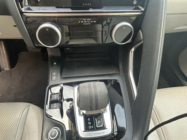 JAGUAR E-Pace usata, con Bluetooth