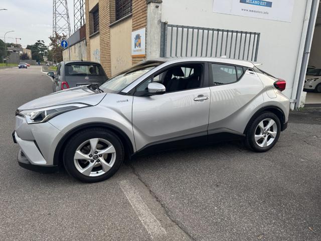 TOYOTA C-HR usata, con Airbag laterali