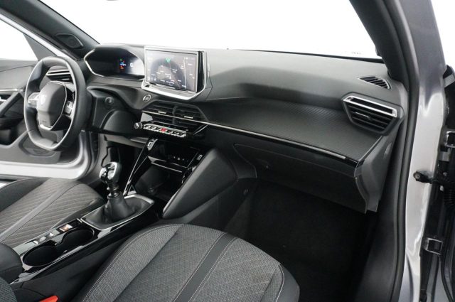 PEUGEOT 2008 usata, con Sedile posteriore sdoppiato