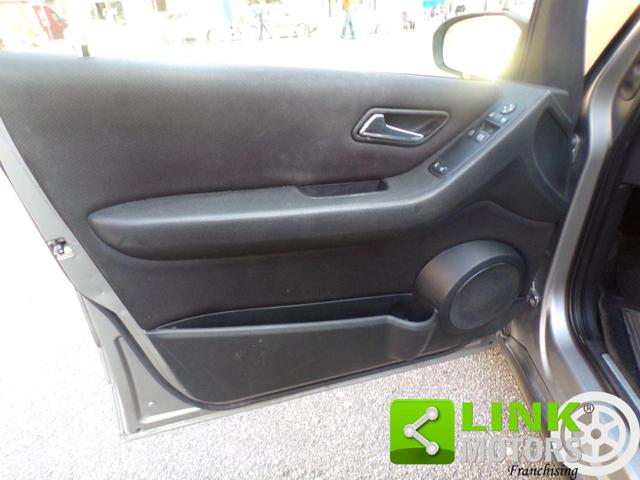MERCEDES-BENZ A 160 usata, con Volante multifunzione